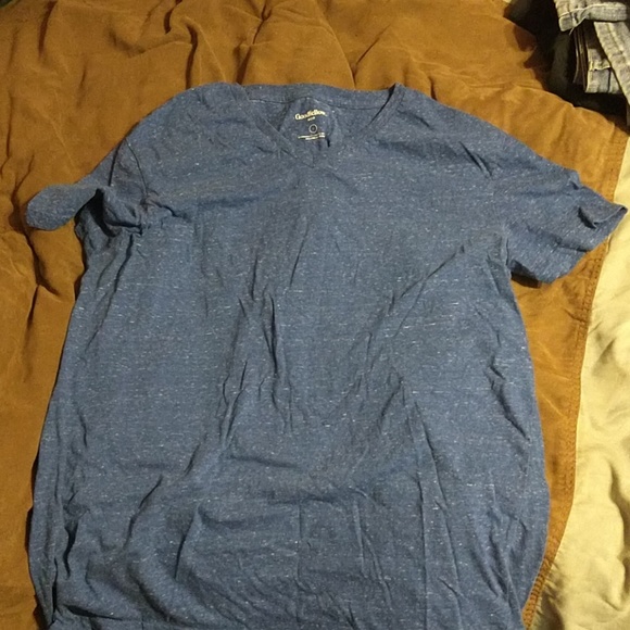 Shirts - Picture 2 of 8